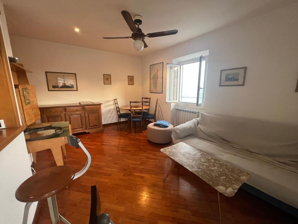 Trilocale Seaside - San Terenzo, Lerici Apartment Exterior photo